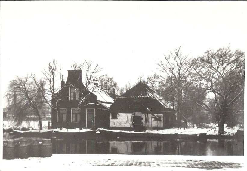 Boerderijtje aan de Schie waar mijn grootmoeder Sonneveld-Buschmann geboren werd